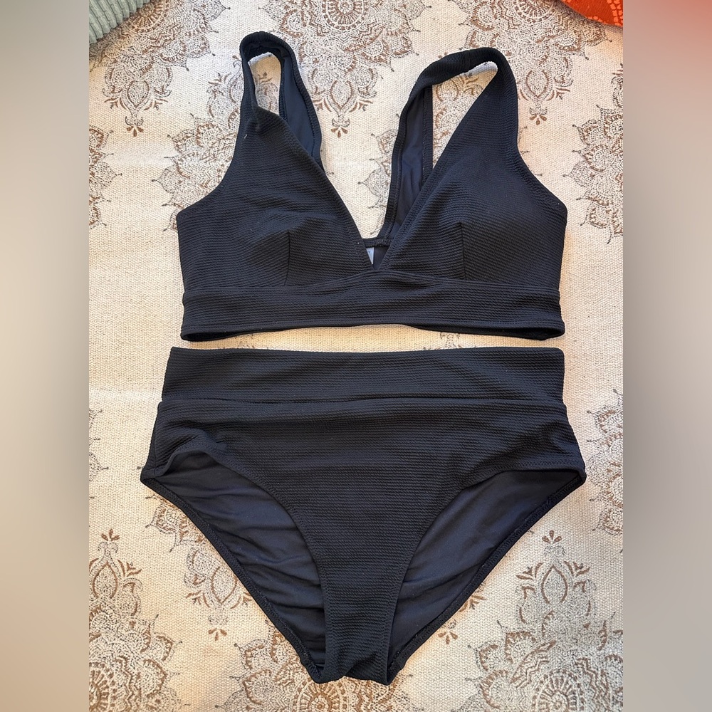 Old Navy Swim - XL
